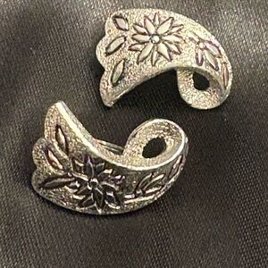 Vintage SIGNED Emmons Earrings Clip On silver Tone